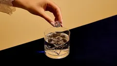 Jak vyčistit stříbrné a zlaté šperky a obnovit jejich původní lesk, aniž byste je poškodili